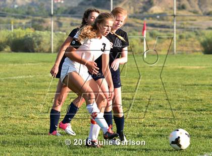 Thumbnail 2 in Aztec vs Piedra Vista (Aztec Invitational)  photogallery.