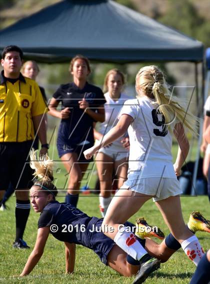 Thumbnail 1 in Aztec vs Piedra Vista (Aztec Invitational)  photogallery.