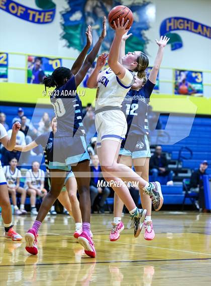 Thumbnail 1 in Meadowdale @ Hazen photogallery.