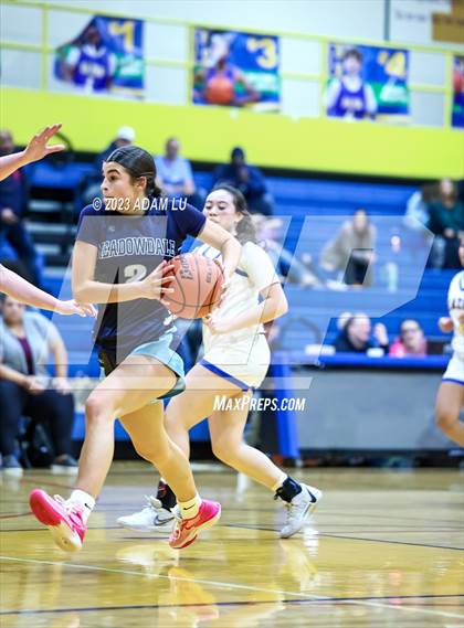 Thumbnail 1 in Meadowdale @ Hazen photogallery.