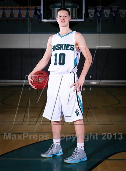 Thumbnail 1 in Sheldon High (Varsity Team & Individual Photos) photogallery.