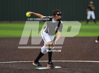 Thumbnail 3 in Cypress Woods vs Cypress Park  photogallery.