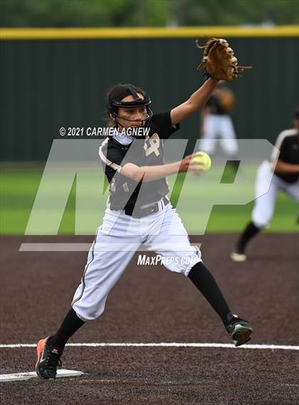 Thumbnail 2 in Cypress Woods vs Cypress Park  photogallery.