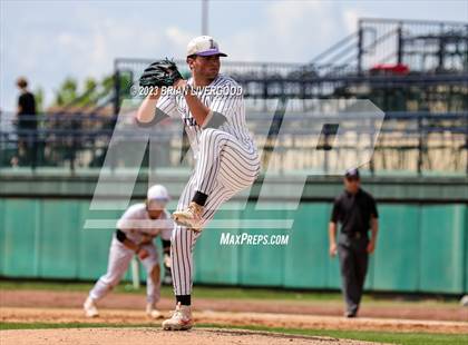 Thumbnail 2 in Lutheran vs. Golden (CHSAA 4A Round 3) photogallery.