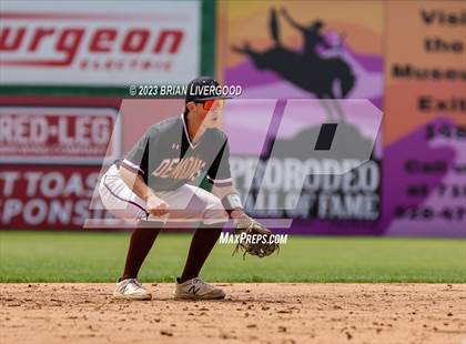 Thumbnail 2 in Lutheran vs. Golden (CHSAA 4A Round 3) photogallery.