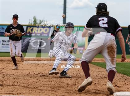 Thumbnail 2 in Lutheran vs. Golden (CHSAA 4A Round 3) photogallery.