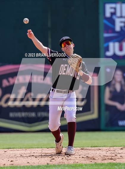 Thumbnail 2 in Lutheran vs. Golden (CHSAA 4A Round 3) photogallery.