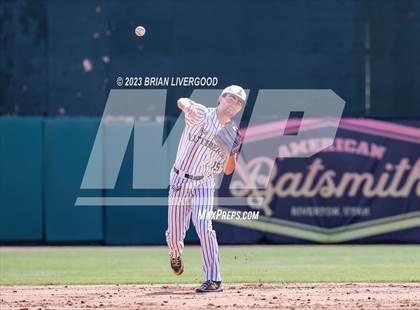 Thumbnail 3 in Lutheran vs. Golden (CHSAA 4A Round 3) photogallery.
