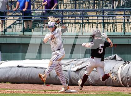 Thumbnail 1 in Lutheran vs. Golden (CHSAA 4A Round 3) photogallery.