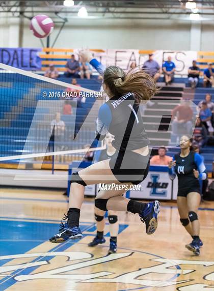 Thumbnail 2 in Rains vs. Henderson photogallery.
