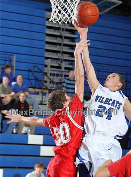 Thumbnail 1 in Lincoln @ Oshkosh West  photogallery.