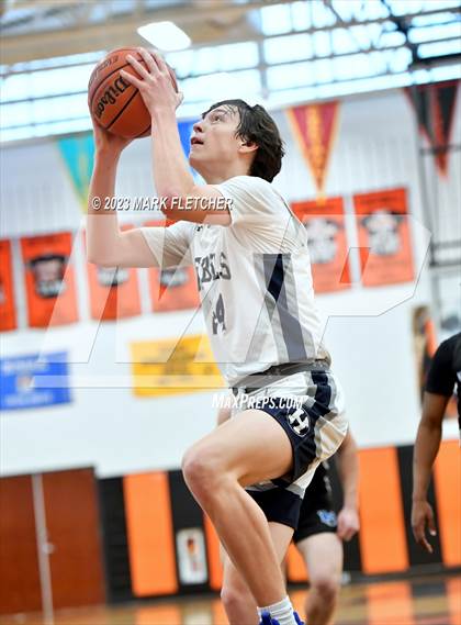 Thumbnail 1 in Howell vs Hammonton (Battle at Barnegat Showcase) photogallery.