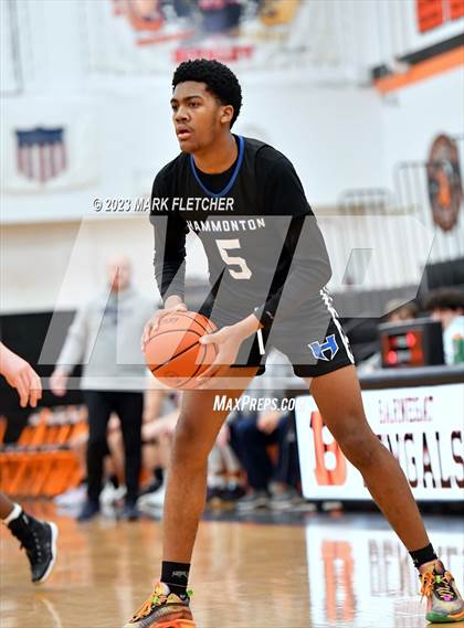 Thumbnail 3 in Howell vs Hammonton (Battle at Barnegat Showcase) photogallery.