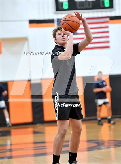 Thumbnail 1 in Howell vs Hammonton (Battle at Barnegat Showcase) photogallery.