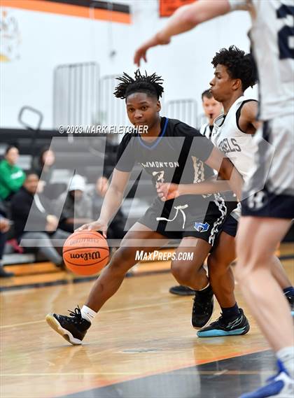Thumbnail 2 in Howell vs Hammonton (Battle at Barnegat Showcase) photogallery.