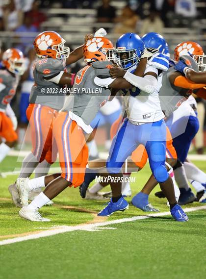 Thumbnail 2 in Murrah @ Madison Central photogallery.