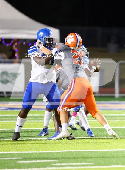 Thumbnail 2 in Murrah @ Madison Central photogallery.