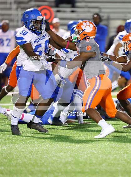 Thumbnail 3 in Murrah @ Madison Central photogallery.