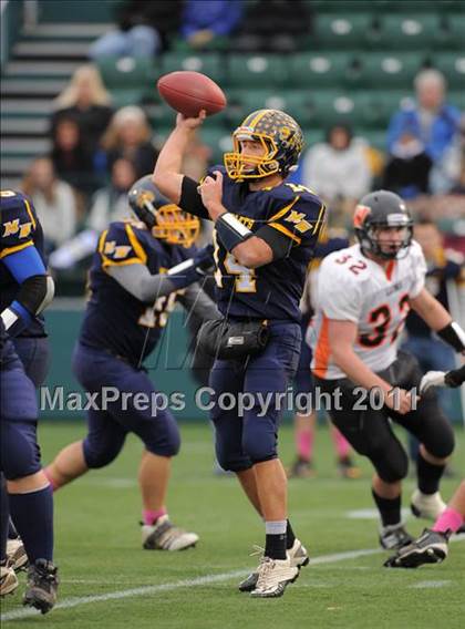 Thumbnail 1 in Whitman vs. Wellsville (Section 5 Class C Semifinal) photogallery.