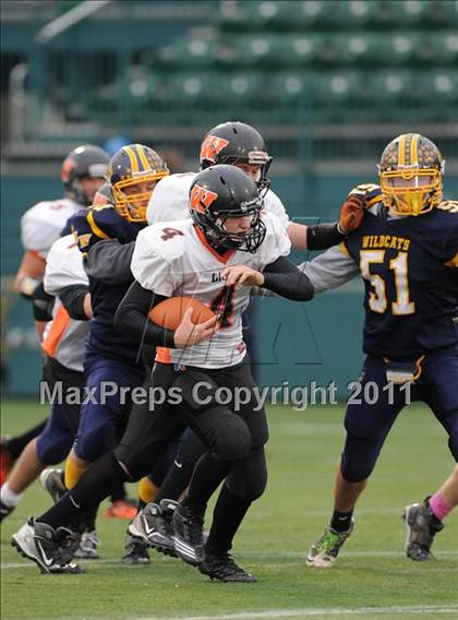 Thumbnail 1 in Whitman vs. Wellsville (Section 5 Class C Semifinal) photogallery.