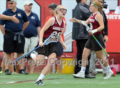 Thumbnail 2 in Garden City vs. Brighton (NYSPHSAA Class B Final) photogallery.