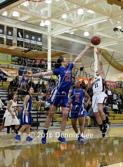Thumbnail 1 in St. Joseph Notre Dame vs. Eastside College Prep (CIF NorCal Regional D5 Final) photogallery.