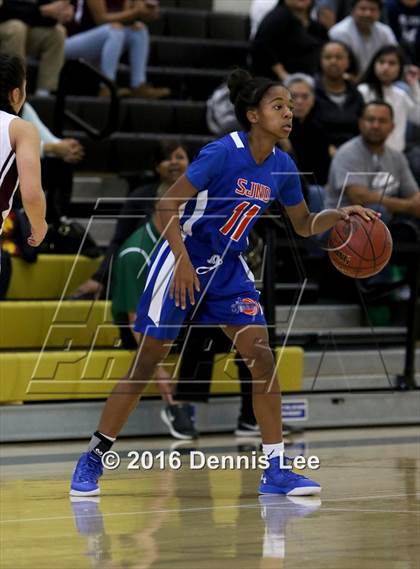 Thumbnail 2 in St. Joseph Notre Dame vs. Eastside College Prep (CIF NorCal Regional D5 Final) photogallery.