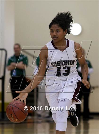 Thumbnail 2 in St. Joseph Notre Dame vs. Eastside College Prep (CIF NorCal Regional D5 Final) photogallery.
