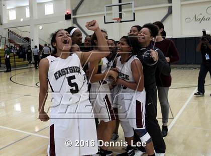 Thumbnail 1 in St. Joseph Notre Dame vs. Eastside College Prep (CIF NorCal Regional D5 Final) photogallery.