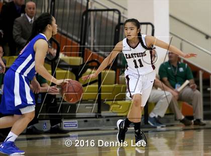Thumbnail 2 in St. Joseph Notre Dame vs. Eastside College Prep (CIF NorCal Regional D5 Final) photogallery.
