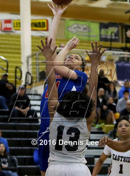 Thumbnail 1 in St. Joseph Notre Dame vs. Eastside College Prep (CIF NorCal Regional D5 Final) photogallery.