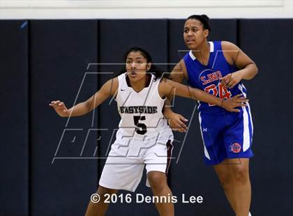 Thumbnail 2 in St. Joseph Notre Dame vs. Eastside College Prep (CIF NorCal Regional D5 Final) photogallery.