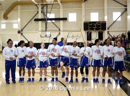Thumbnail 3 in St. Joseph Notre Dame vs. Eastside College Prep (CIF NorCal Regional D5 Final) photogallery.