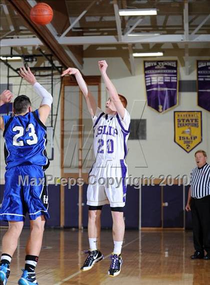 Thumbnail 3 in Hauppauge @ Islip photogallery.