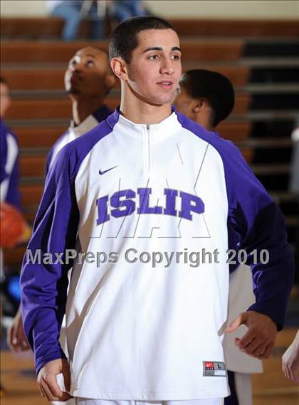 Thumbnail 2 in Hauppauge @ Islip photogallery.