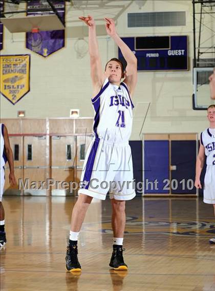 Thumbnail 1 in Hauppauge @ Islip photogallery.