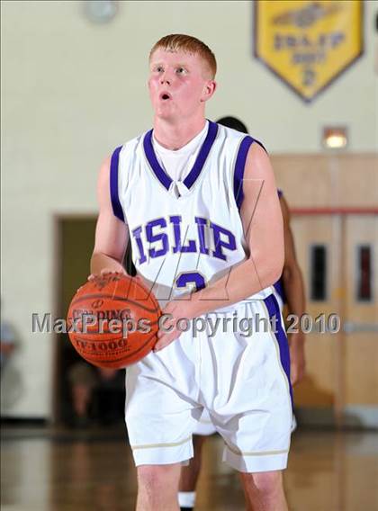 Thumbnail 3 in Hauppauge @ Islip photogallery.