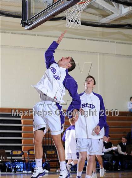 Thumbnail 3 in Hauppauge @ Islip photogallery.