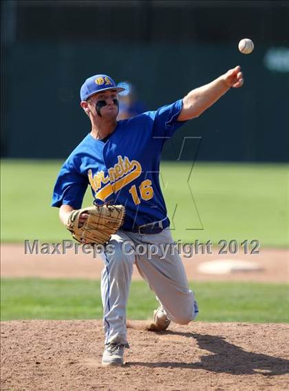 Thumbnail 3 in Notre Dame vs. Oakfield-Alabama (Rotary Tournament) photogallery.