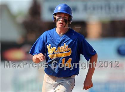 Thumbnail 2 in Notre Dame vs. Oakfield-Alabama (Rotary Tournament) photogallery.