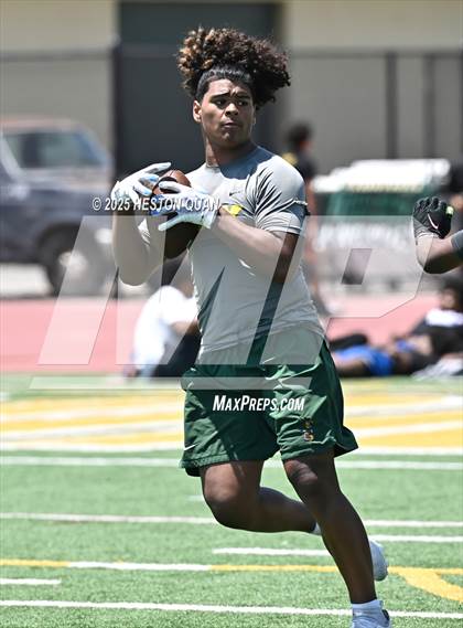 Thumbnail 2 in Long Beach Poly vs. Mater Dei - Game 2  (LB Poly Legends 7x7) photogallery.