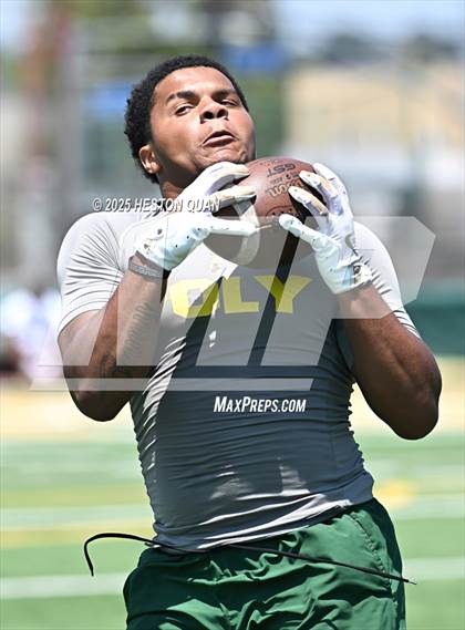 Thumbnail 1 in Long Beach Poly vs. Mater Dei - Game 2  (LB Poly Legends 7x7) photogallery.