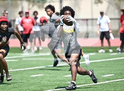 Thumbnail 3 in Long Beach Poly vs. Mater Dei - Game 2  (LB Poly Legends 7x7) photogallery.