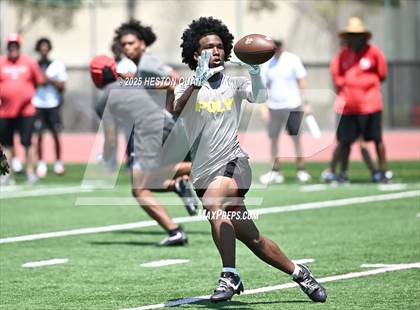 Thumbnail 2 in Long Beach Poly vs. Mater Dei - Game 2  (LB Poly Legends 7x7) photogallery.