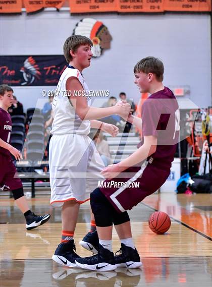 Thumbnail 3 in Perryville vs Lamar  (AAA 3A 2nd Round Conference Playoff) photogallery.