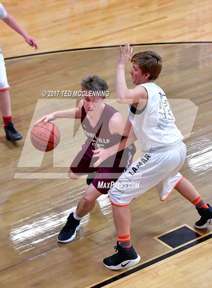 Thumbnail 2 in Perryville vs Lamar  (AAA 3A 2nd Round Conference Playoff) photogallery.