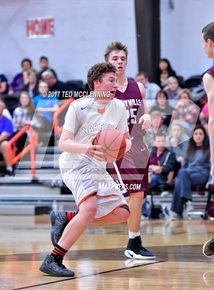 Thumbnail 3 in Perryville vs Lamar  (AAA 3A 2nd Round Conference Playoff) photogallery.