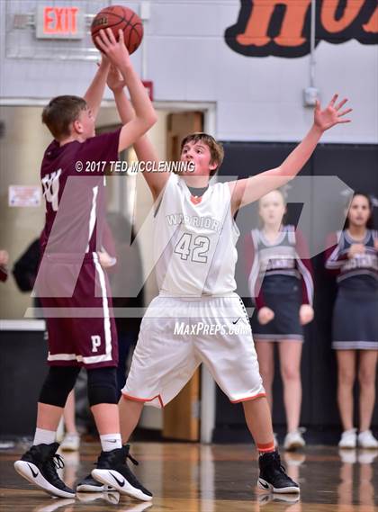 Thumbnail 3 in Perryville vs Lamar  (AAA 3A 2nd Round Conference Playoff) photogallery.