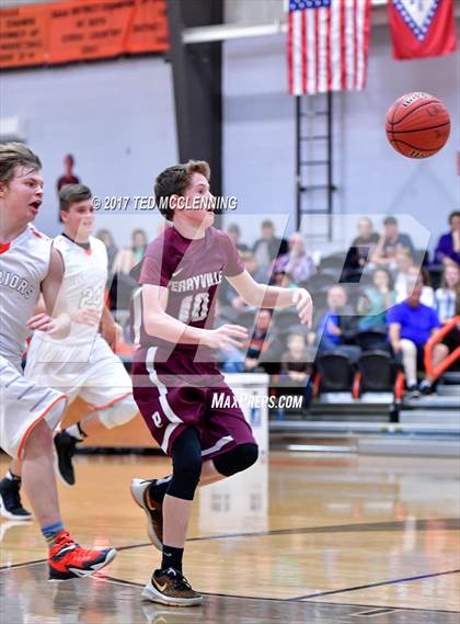 Thumbnail 1 in Perryville vs Lamar  (AAA 3A 2nd Round Conference Playoff) photogallery.