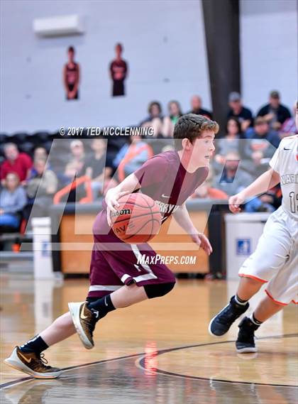 Thumbnail 3 in Perryville vs Lamar  (AAA 3A 2nd Round Conference Playoff) photogallery.